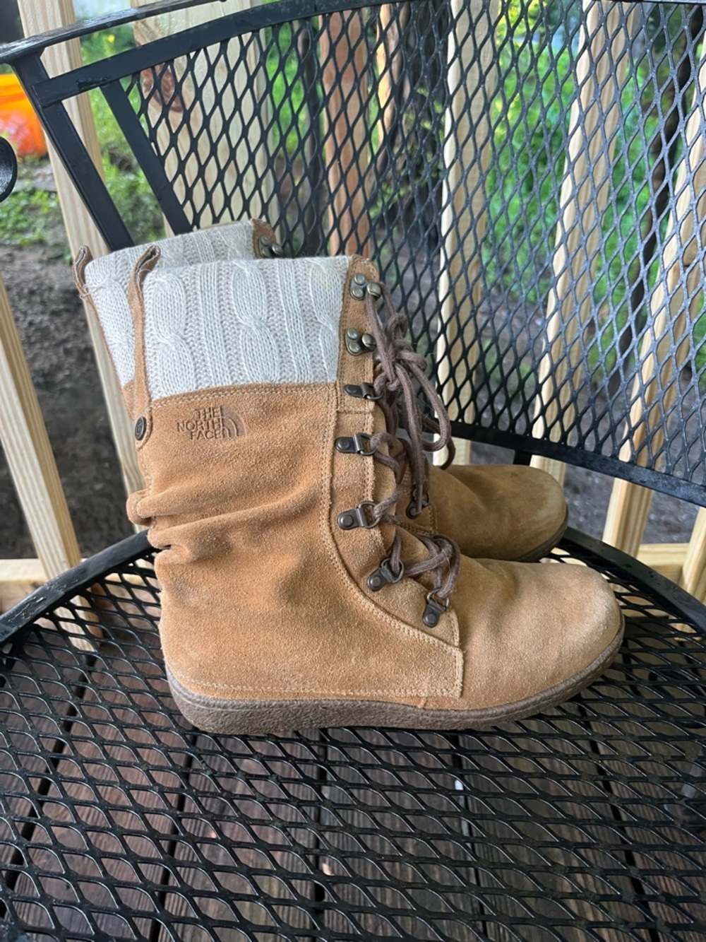 The North Face Women's Tan Suede Winter Boots Primaloft Fur Size 7.5